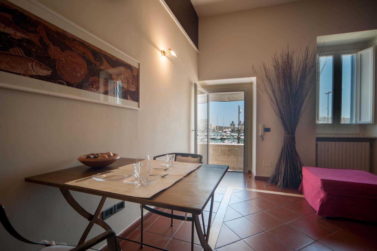 Les Naturels Maison Apartment Trani Exterior photo