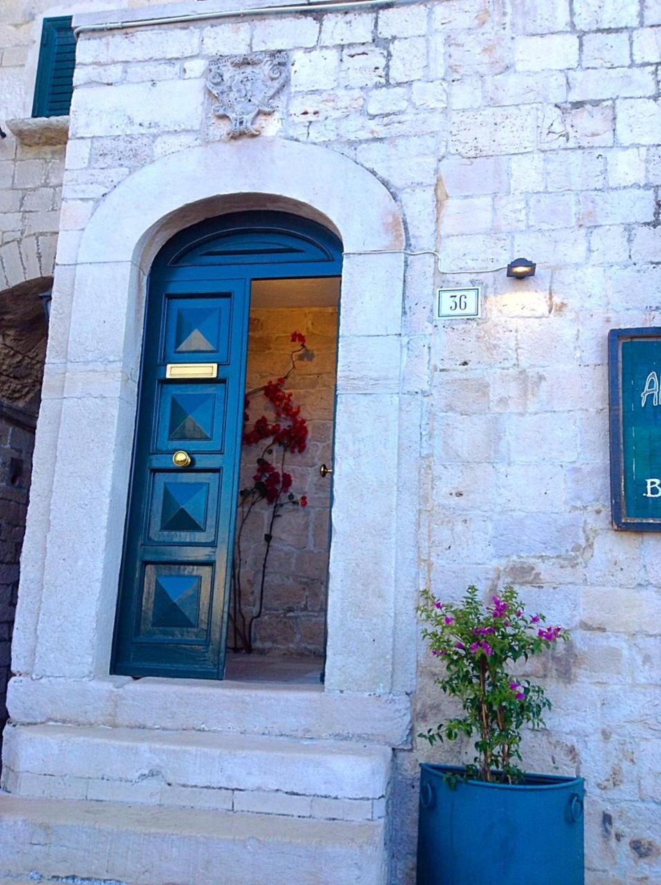 Les Naturels Maison Apartment Trani Exterior photo